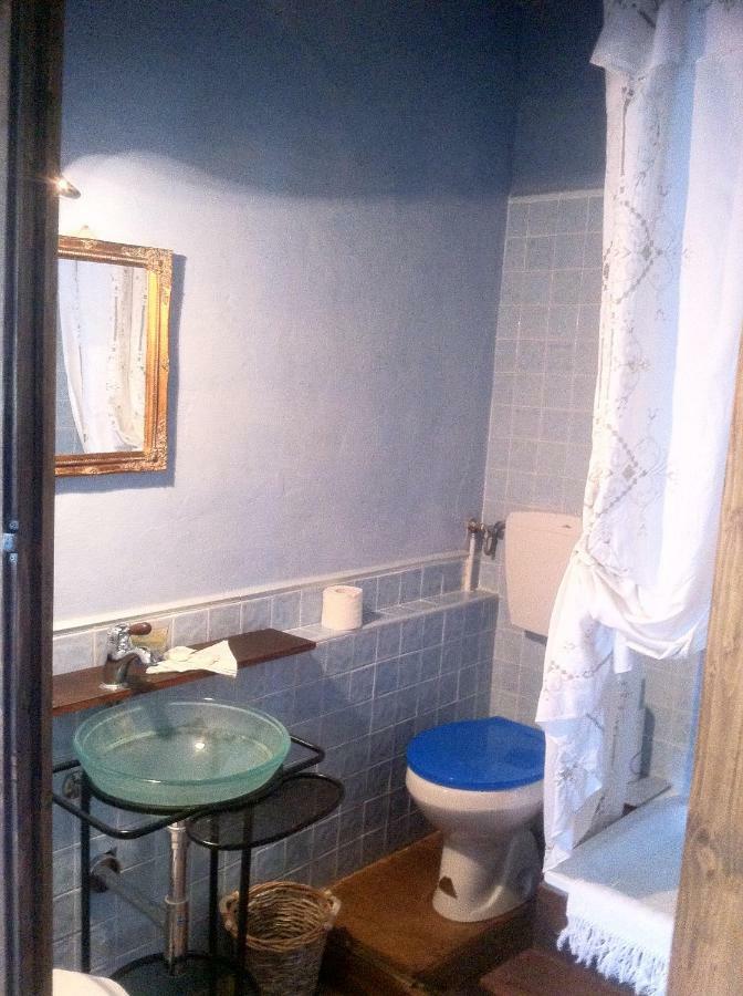 לינה וארוחת בוקר סניגליה A Casa Di Sara מראה חיצוני תמונה
